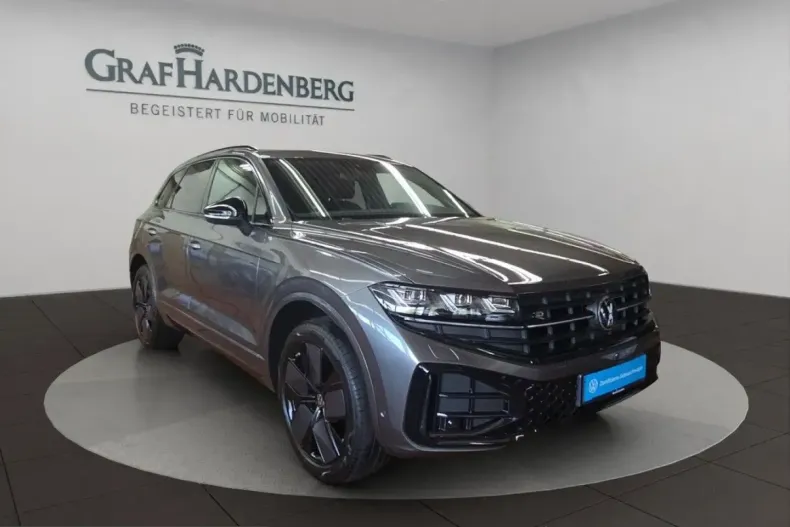 Volkswagen Touareg din 2025 cu 22.900 km - oferta VOL254717 - foto 1