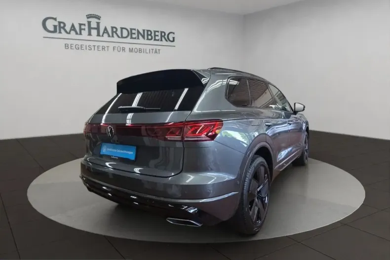 Volkswagen Touareg din 2025 cu 22.900 km - oferta VOL254717 - foto 7