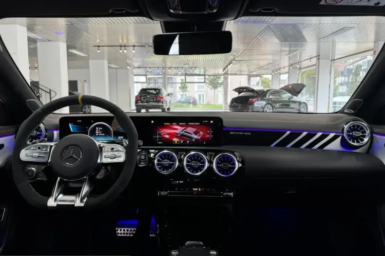 Mercedes-Benz CLA 45 AMG (Clasa CLA) din 2023 cu 70.528 km - oferta MER254723 - foto 16