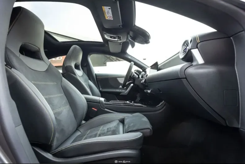Mercedes-Benz CLA 45 AMG (Clasa CLA) din 2025 cu 19.997 km - oferta MER254724 - foto 14