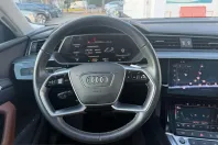 Audi Q8 din 2023 cu 45.450 km - oferta AUD254726 - foto 6