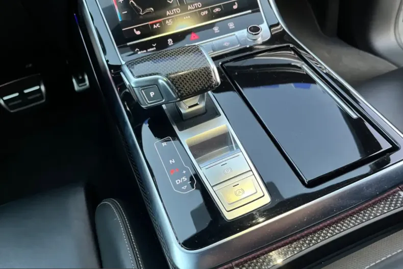 Audi Q8 din 2023 cu 81.845 km - oferta AUD254732 - foto 25