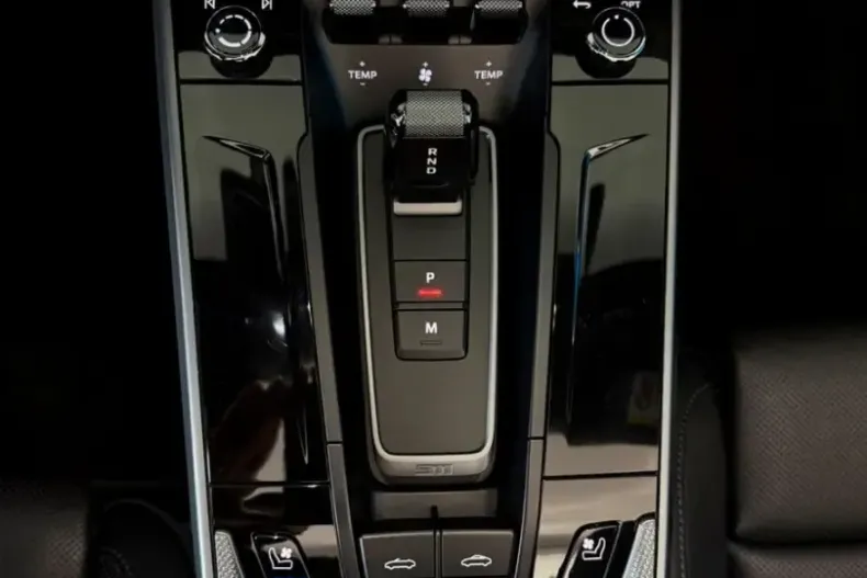 Porsche 992 din 2025 cu 25.500 km - oferta POR254736 - foto 32