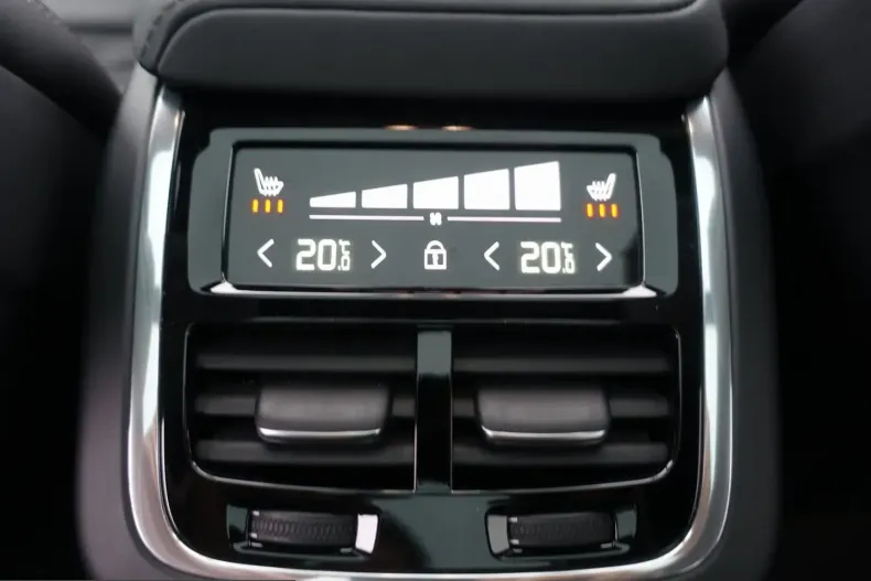 Volvo XC60 din 2026 cu 27.029 km - oferta VOL254738 - foto 14