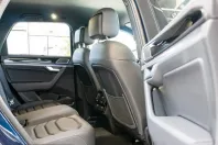 Volkswagen Touareg din 2024 cu 61.096 km - oferta VOL254742 - foto 4