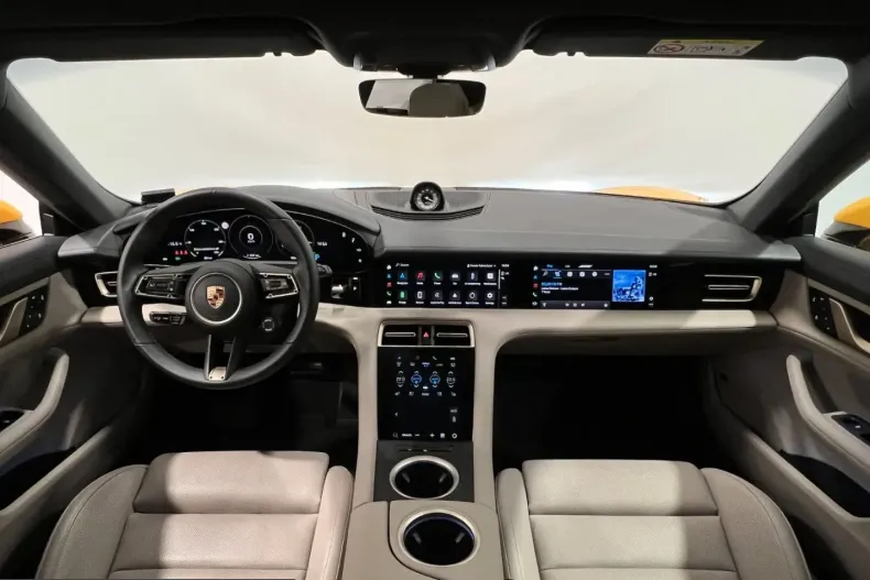Porsche Taycan din 2023 cu 40.000 km - oferta POR254747 - foto 13