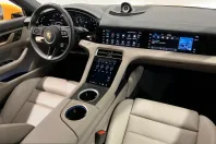 Porsche Taycan din 2023 cu 40.000 km - oferta POR254747 - foto 22