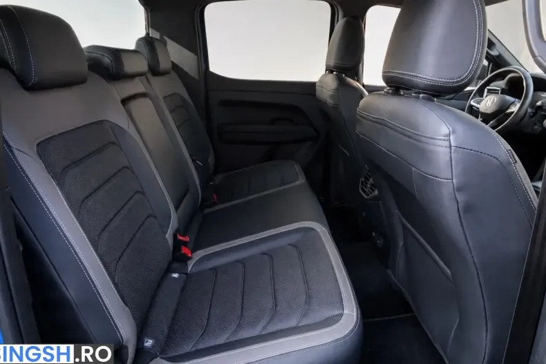 Volkswagen Amarok din 2025 cu 3.772 km - oferta VOL254748 - foto 8