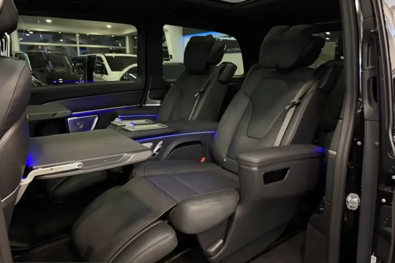 Mercedes-Benz V 300 (Clasa V) din 2025 cu 14.000 km - oferta MER254749 - foto 11
