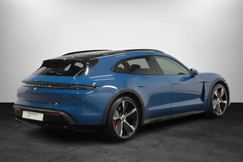 Porsche Taycan din 2023 cu 45.000 km - oferta POR254750 - foto 5