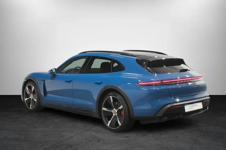 Porsche Taycan din 2023 cu 45.000 km - oferta POR254750 - foto 7
