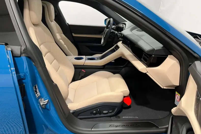 Porsche Taycan din 2023 cu 45.000 km - oferta POR254750 - foto 18
