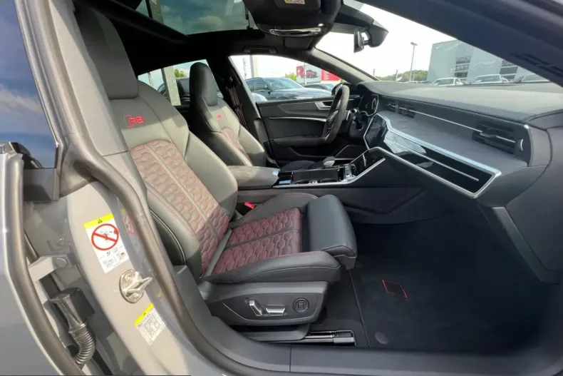Audi RS7 din 2025 cu 8.800 km - oferta AUD254753 - foto 11