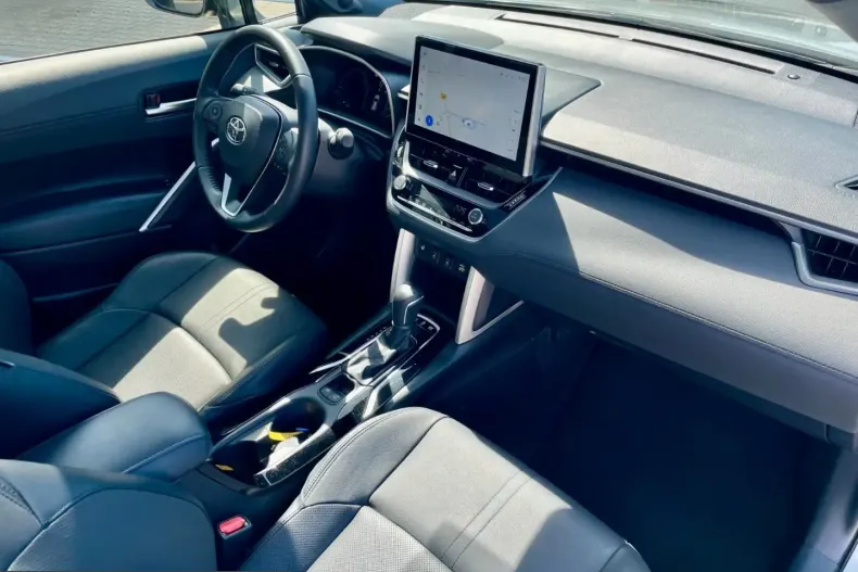 Toyota Corolla Cross din 2023 cu 76.950 km - oferta TOY254758 - foto 10