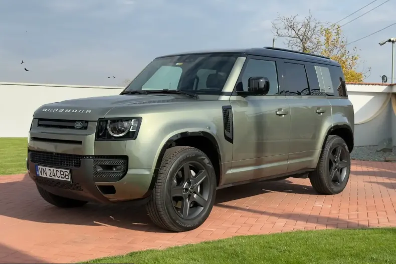 Land Rover Defender din 2021 cu 117.775 km - oferta LAN254764 - foto 1