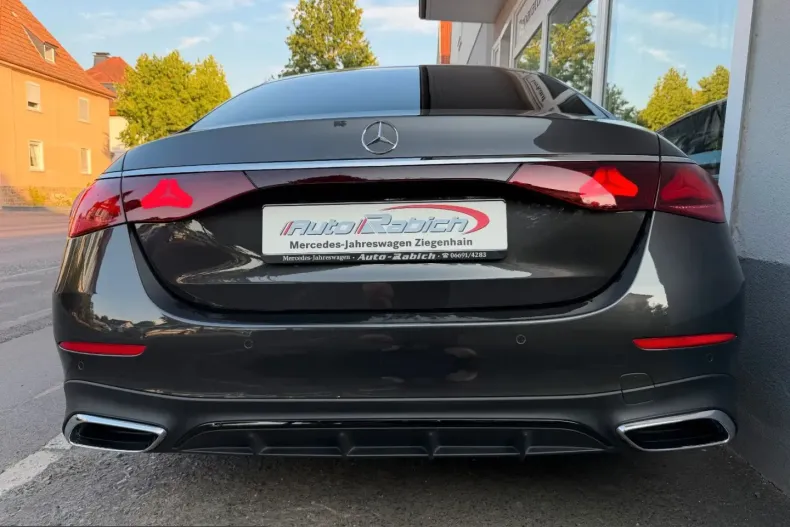 Mercedes-Benz E 220 (Clasa E) din 2025 cu 16.431 km - oferta MER254765 - foto 9