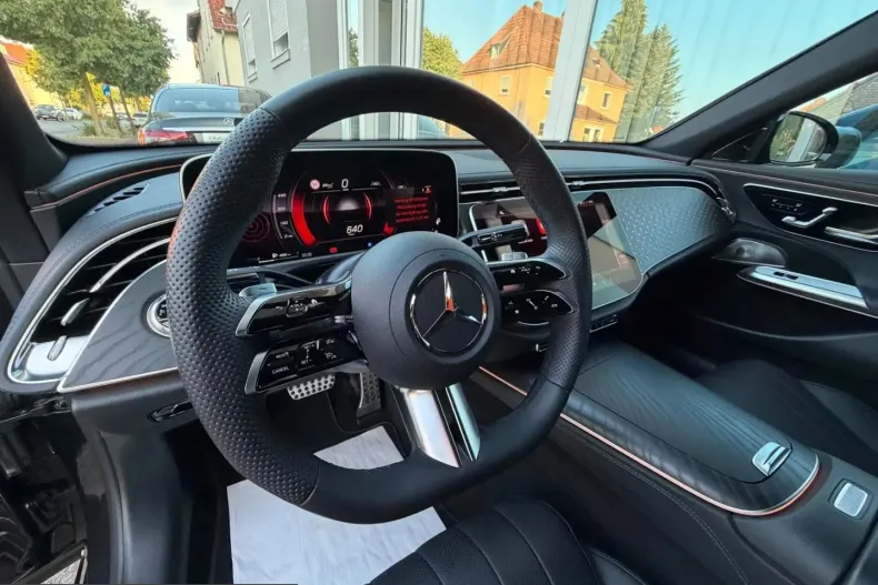 Mercedes-Benz E 220 (Clasa E) din 2025 cu 16.431 km - oferta MER254765 - foto 24