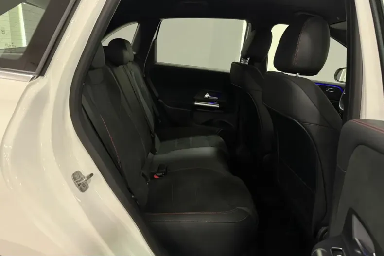 Mercedes-Benz B 200 (Clasa B) din 2024 cu 19.527 km - oferta MER254773 - foto 22
