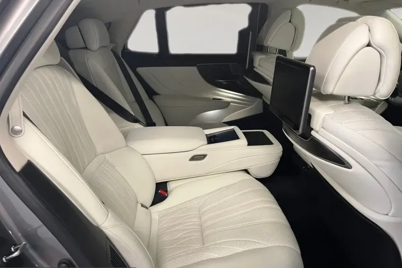 Lexus LS 500 din 2023 cu 40.000 km - oferta LEX254776 - foto 13