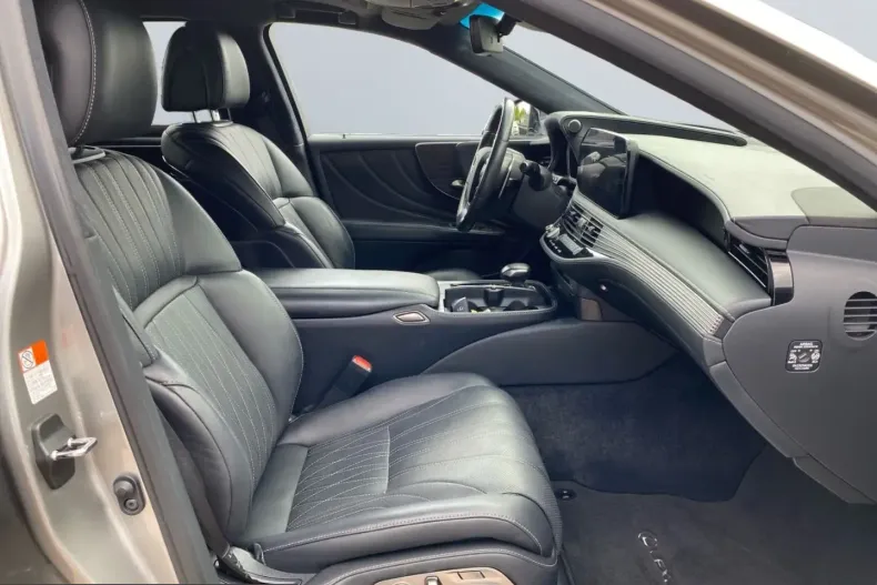 Lexus LS 500 din 2022 cu 64.628 km - oferta LEX254777 - foto 18