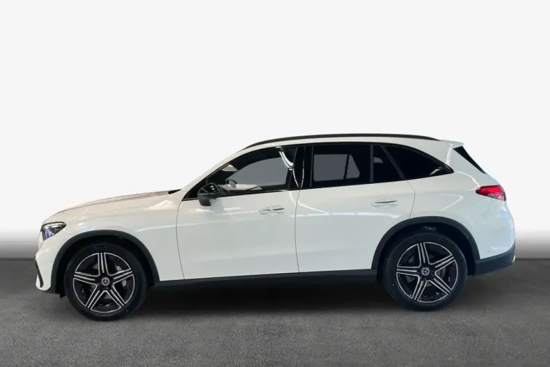 Mercedes-Benz GLC 200 (Clasa GLC) din 2025 cu 9.541 km - oferta MER254784 - foto 3
