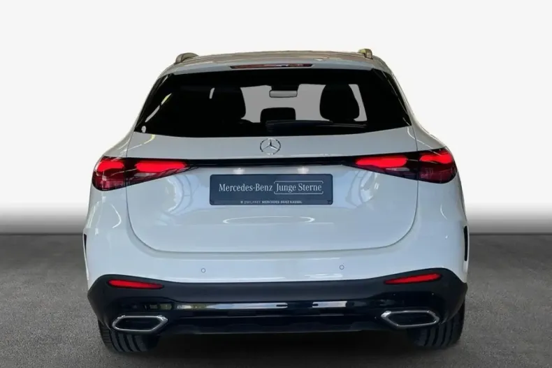Mercedes-Benz GLC 200 (Clasa GLC) din 2025 cu 9.541 km - oferta MER254784 - foto 4