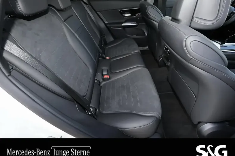 Mercedes-Benz GLC 200 (Clasa GLC) din 2025 cu 1.470 km - oferta MER254786 - foto 6