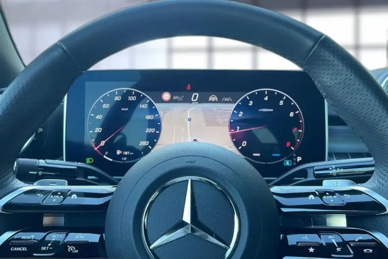 Mercedes-Benz CLE 450 (Clasa CLE) din 2024 cu 7.200 km - oferta MER254801 - foto 11