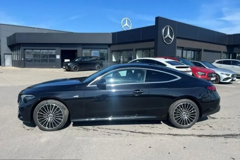 Mercedes-Benz CLE 300 (Clasa CLE) din 2024 cu 25.976 km - oferta MER254802 - foto 3