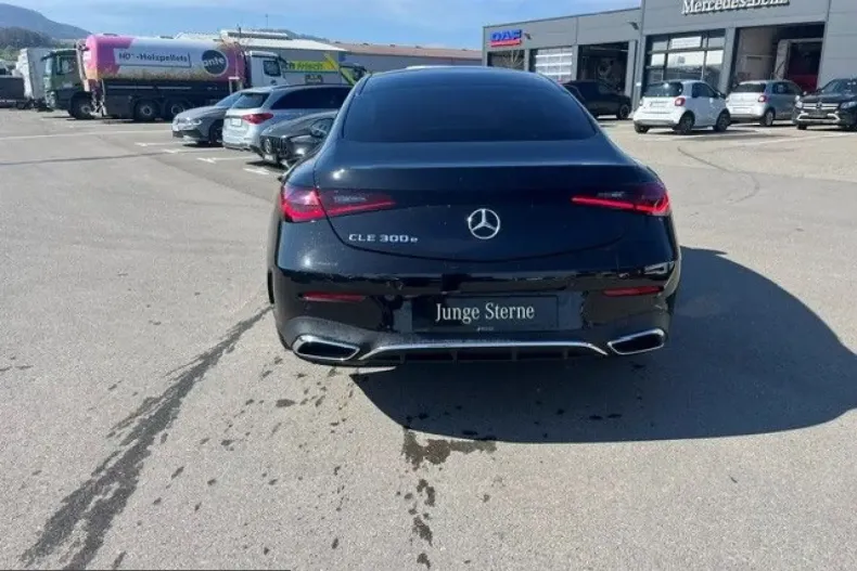 Mercedes-Benz CLE 300 (Clasa CLE) din 2024 cu 25.976 km - oferta MER254802 - foto 7