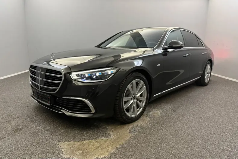 Mercedes-Benz S 580 (Clasa S) din 2025 cu 40.000 km - oferta MER254812 - foto 1