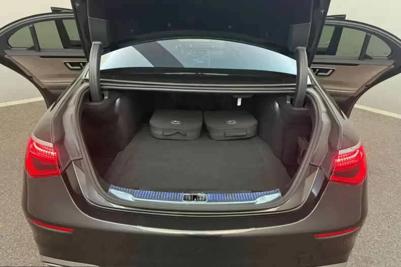 Mercedes-Benz S 580 (Clasa S) din 2025 cu 40.000 km - oferta MER254812 - foto 18