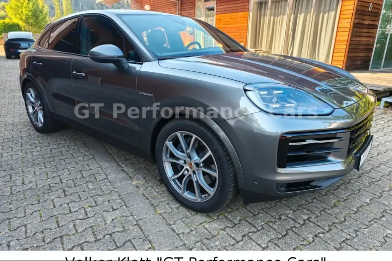 Porsche Cayenne din 2024 cu 28.150 km - oferta POR254813 - foto 1