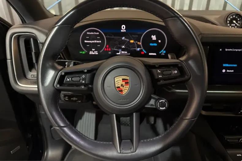 Porsche Cayenne din 2024 cu 31.790 km - oferta POR254823 - foto 11