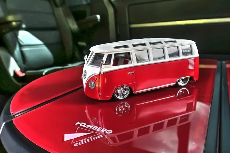 Volkswagen T6 Multivan din 2024 cu 30.500 km - oferta VOL254827 - foto 36