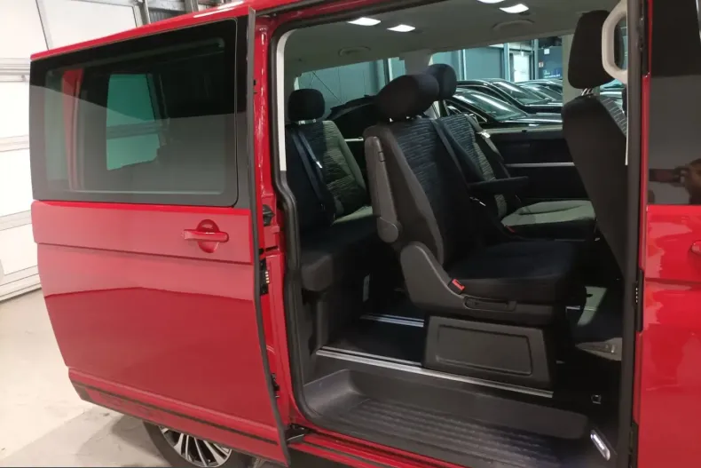 Volkswagen T6 Multivan din 2023 cu 62.221 km - oferta VOL254833 - foto 14