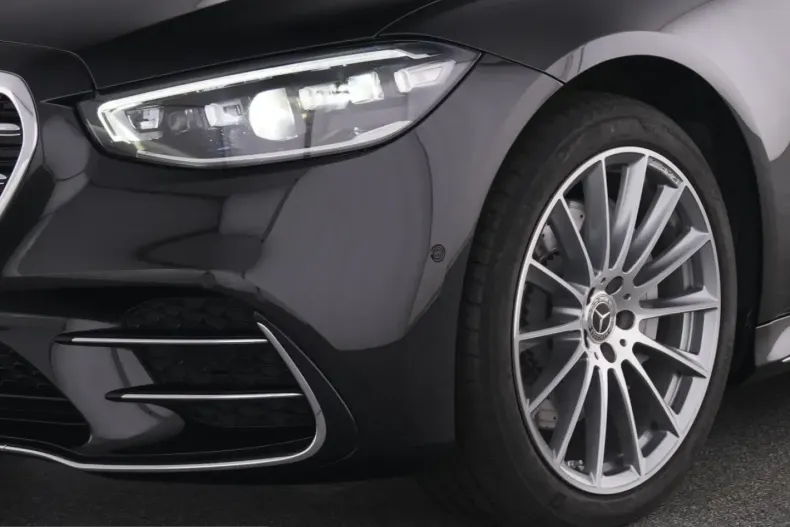 Mercedes-Benz S 580 (Clasa S) din 2023 cu 27.013 km - oferta MER254846 - foto 8