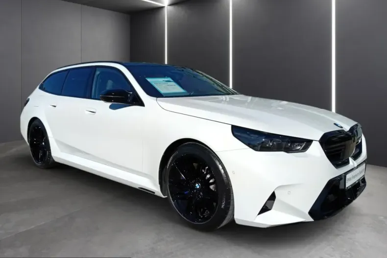 BMW M5 (Seria 5) din 2026 cu 6.100 km - oferta BMW254848 - foto 4