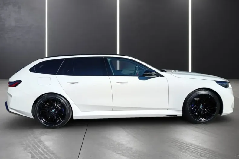 BMW M5 (Seria 5) din 2026 cu 6.100 km - oferta BMW254848 - foto 5