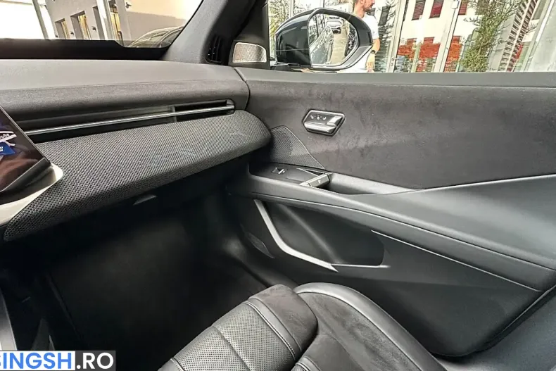 BMW iX3 (Seria X) din 2026 cu 4.600 km - oferta BMW254856 - foto 22