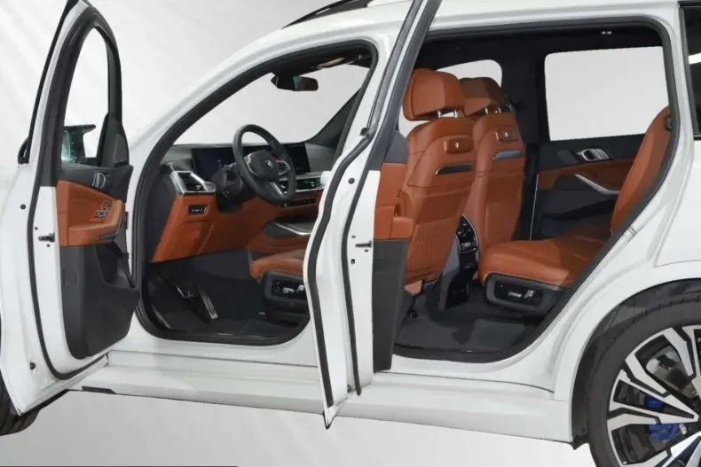 BMW X7 (Seria X) din 2025 cu 18.150 km - oferta BMW254872 - foto 8