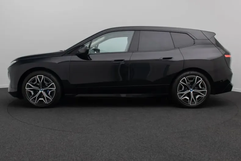 BMW iX din 2023 cu 42.041 km - oferta BMW254879 - foto 11