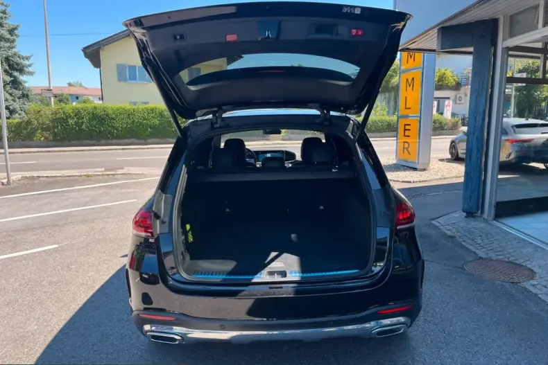 Mercedes-Benz GLE 400 (Clasa GLE) din 2023 cu 64.900 km - oferta MER254881 - foto 9