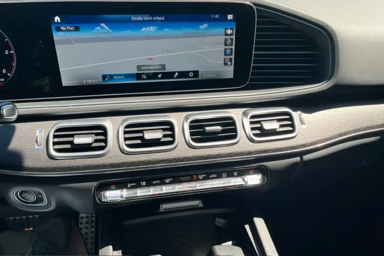 Mercedes-Benz GLE 400 (Clasa GLE) din 2023 cu 64.900 km - oferta MER254881 - foto 25