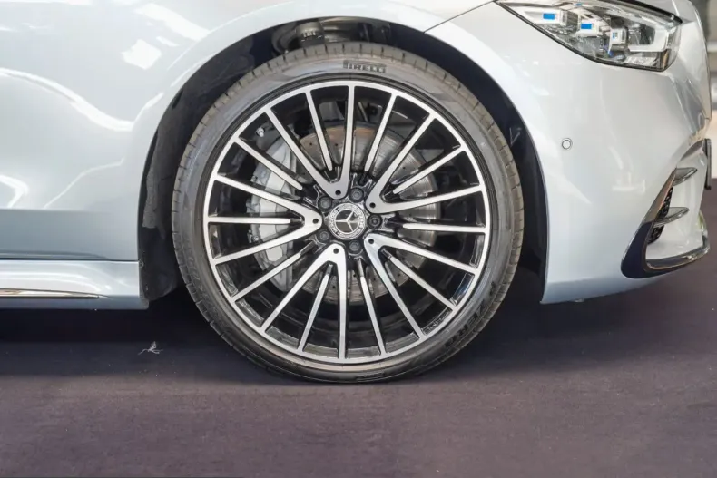 Mercedes-Benz S 450 (Clasa S) din 2025 cu 5.135 km - oferta MER254882 - foto 2