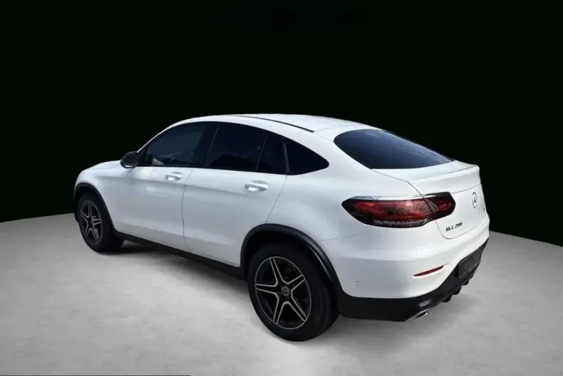 Mercedes-Benz GLC 200 (Clasa GLC) din 2022 cu 61.217 km - oferta MER254888 - foto 3