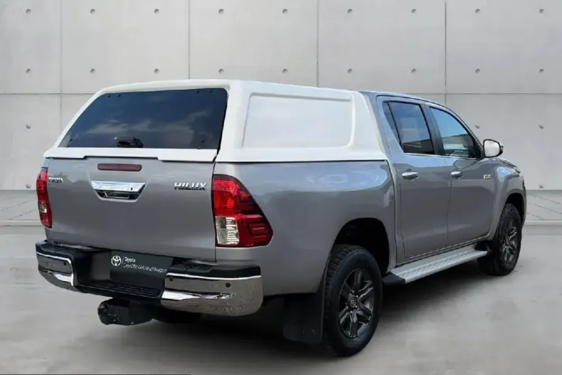 Toyota Hilux din 2023 cu 44.644 km - oferta TOY254892 - foto 4