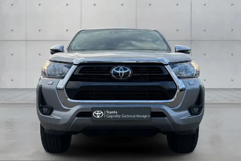 Toyota Hilux din 2023 cu 44.644 km - oferta TOY254892 - foto 7