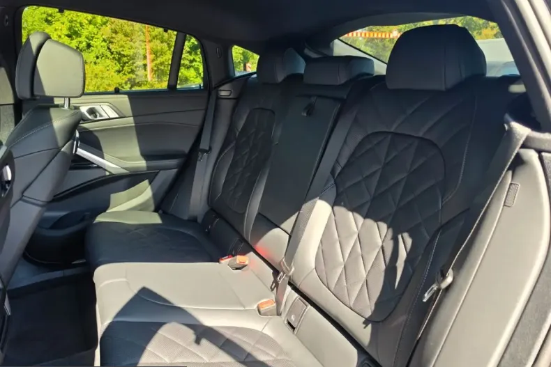 BMW X6 (Seria X) din 2025 cu 18.799 km - oferta BMW254905 - foto 23