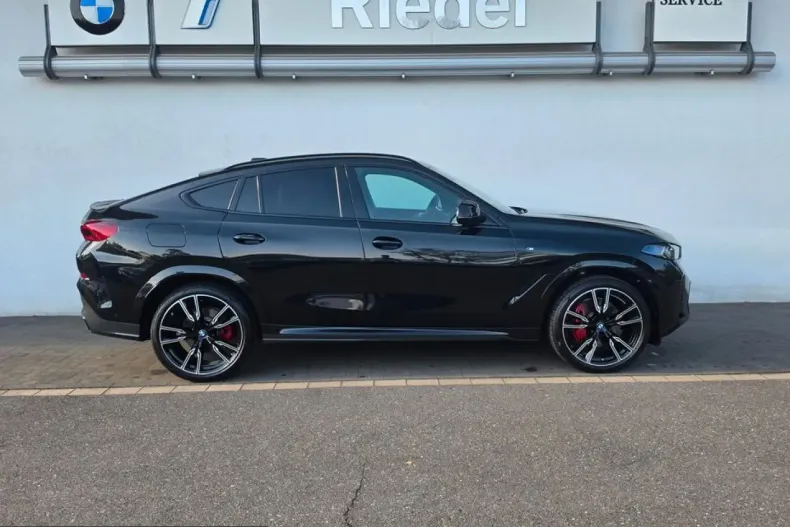 BMW X6 (Seria X) din 2025 cu 14.299 km - oferta BMW254908 - foto 1